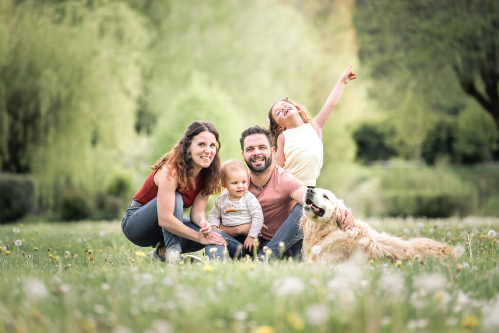 Photographe Famille Portrait Grossesse jura - Doubs- Ain - Suisse Romande - Nyon - Genève - Lausanne