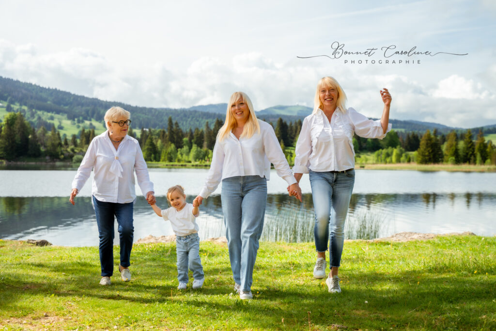 Photographe famille Jura Bourgogne-franche-comté Lons-le-Saunier Dole Suisse-Romande Nyon-