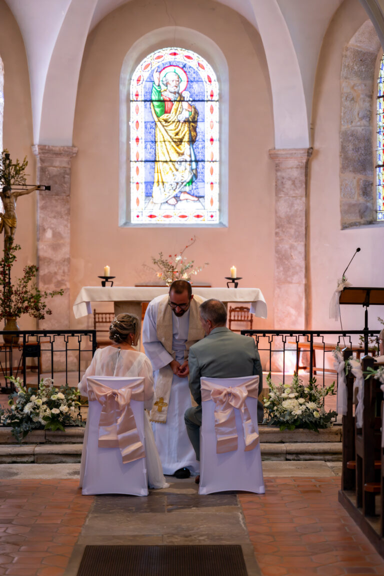 Photographe mariage couple Lac de l'Abbaye - Hôtel restaurant Lou Granva Bourgogne Franche-Comté